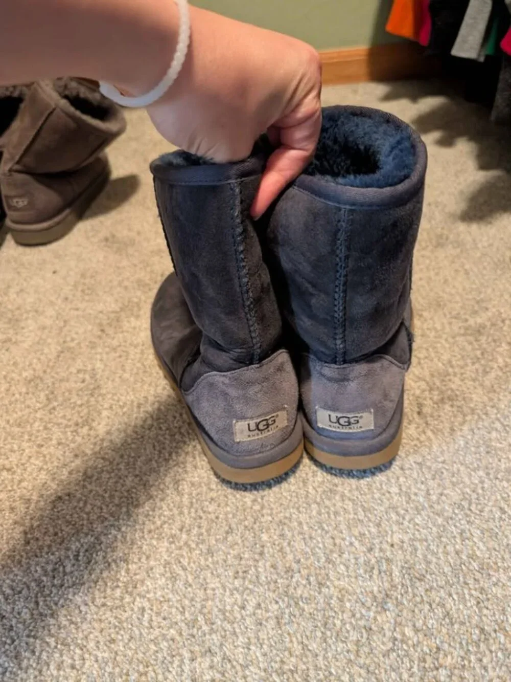 Navy uggs boots kids size 6/women's 7.5